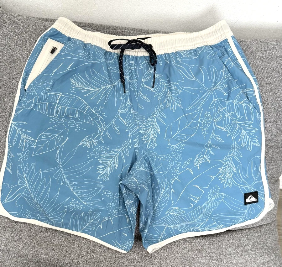 Quicksilver Men's 2 Piece Surf Set Board Shorts Shirt UPF 50 Quick Dry Sz M New - Image 3 of 4