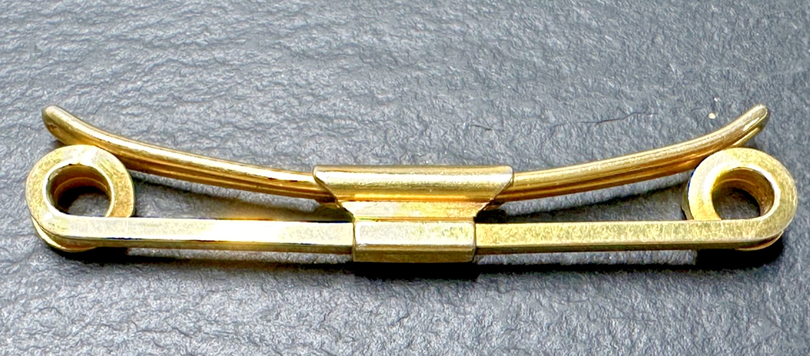 TWO VINTAGE SWANK GOLD TONE COLLAR BAR CLIPS M220