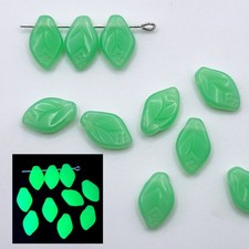 Leaf Uranium Glass Beads 12x8mm Czech Green Drop 10pcs