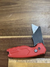 MILWAUKEE FASTBACK LOCKBACK CARPET KNIFE UTILITY RAZOR EDC  18 32
