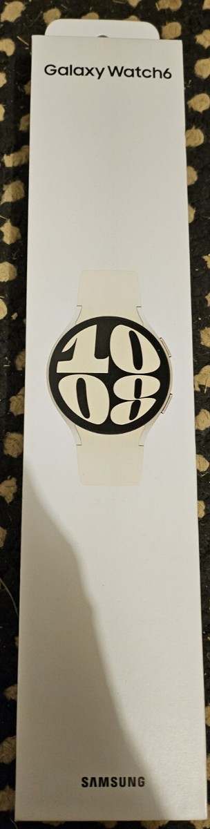Sealed New Samsung Galaxy Watch6 Smartwatch 40mm BT (Gold Sealed New Samsung Galaxy Watch6 Smartwatch 40mm BT (Gold