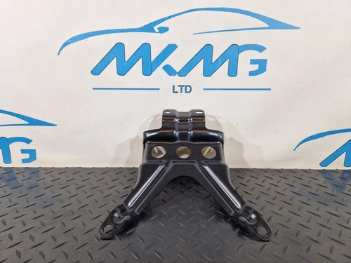 10-17 AUDI A8 4H REAR SEAT FIXING BRACKET MOUNT 4H0885153