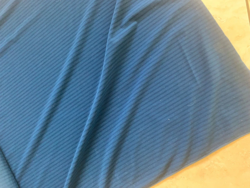 Camiseta deportiva de nailon AZUL para Citroen DS19; DS20; DS21; DS23 Pallas Foto 4 de 4