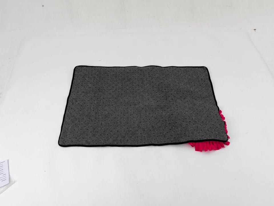 Snuffle Mat, Pet Snuffle Mat for Dogs, Dog Feeding Mat - Image 2 of 2