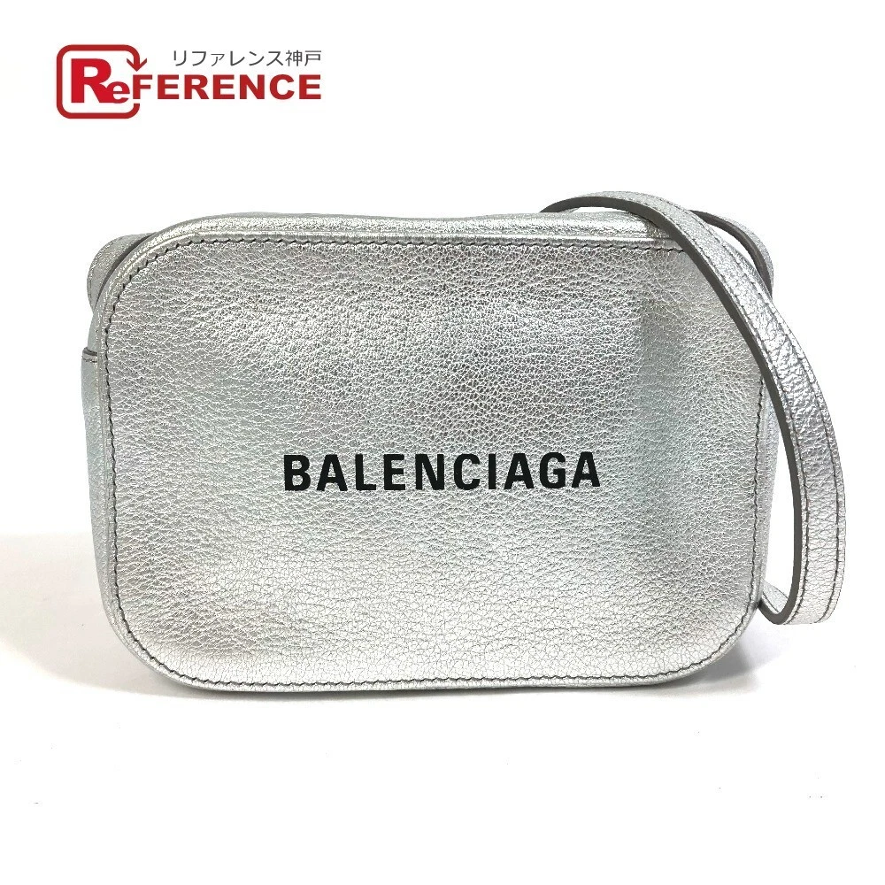 Balenciaga xs best sale everyday camera bag