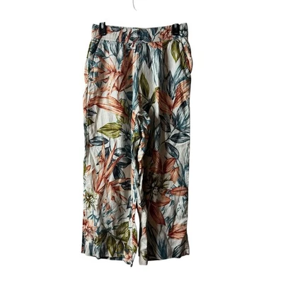 C&C California 100% Linen White Floral Pull On Wide Leg Pants Size Medium - Image 1 of 4