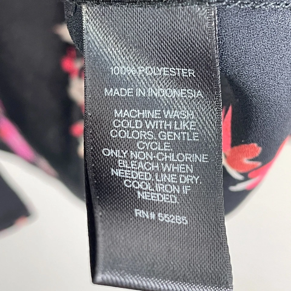 Camisa Express Portofino Mujer Mediana Floral Blusa Abotonada Manga con Pestaña Enrollada Foto 4 de 4