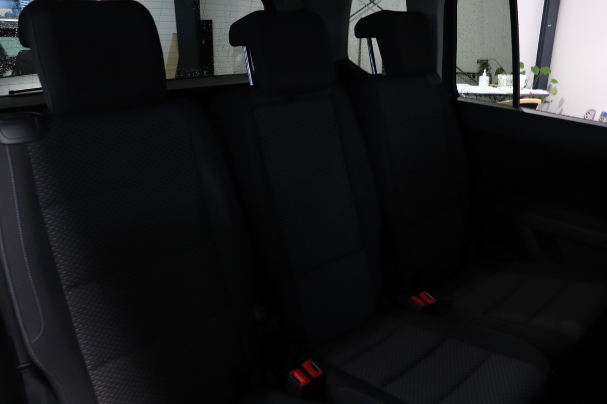 VW Touran 2,0 TDi 150 Comfortline DSG 7prs