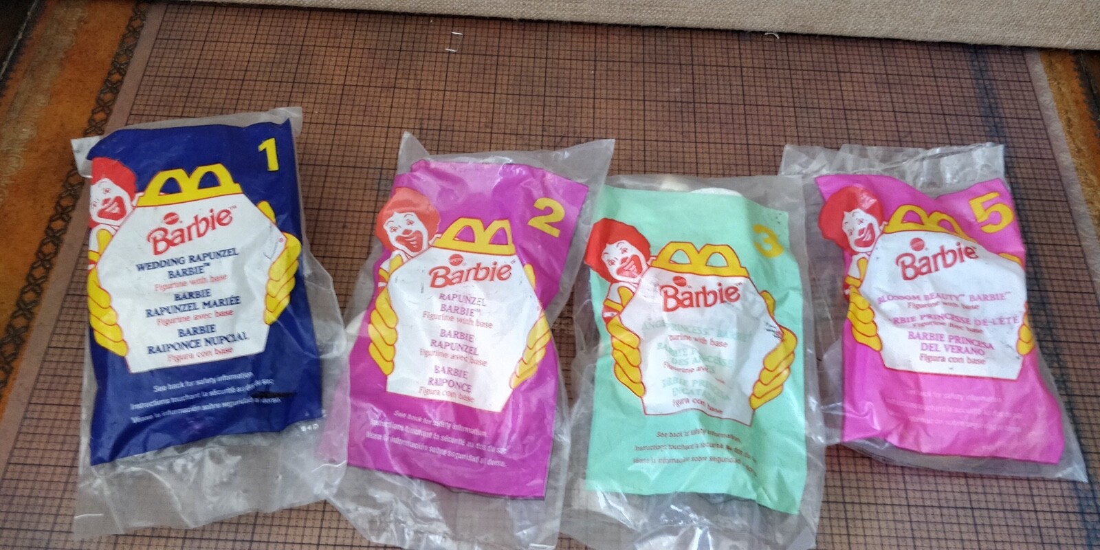 - Set Of 4 Dolls - Sealed