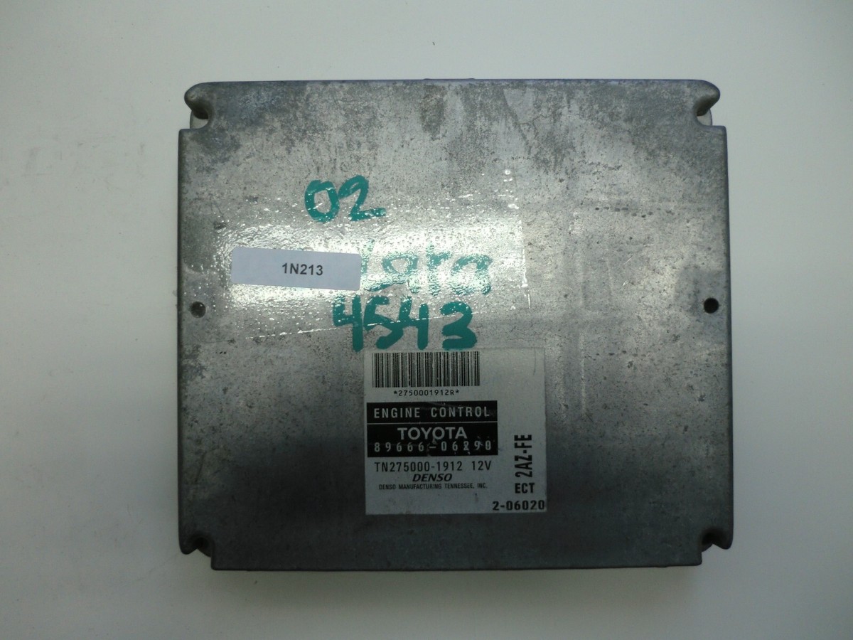Standard Motor Products EM6690U Engine Control Module - Remanufactured ECU Computer
