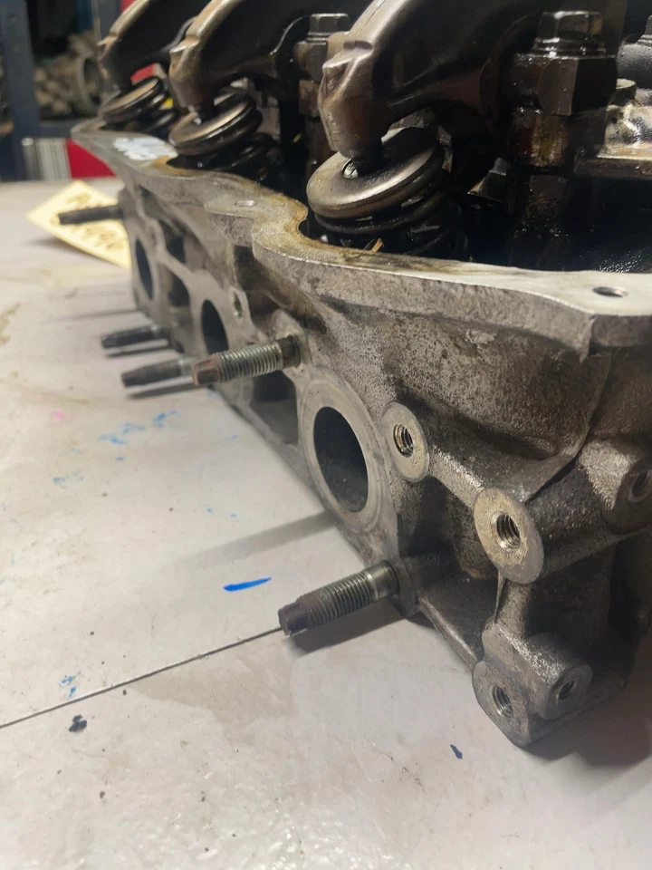 Se adapta a NISSAN FRONTIER XTERRA 99-02 QUEST 1999-2004 4,0 L culata derecha OEM Foto 3 de 4