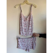 Jessica Simpson Floral 2 Piece PJ Set
