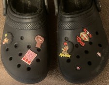 Crocs Dual Comfort Faux Fur Lining Clogs Size W 6/M 4 Black 203766 W/ Jibbitz