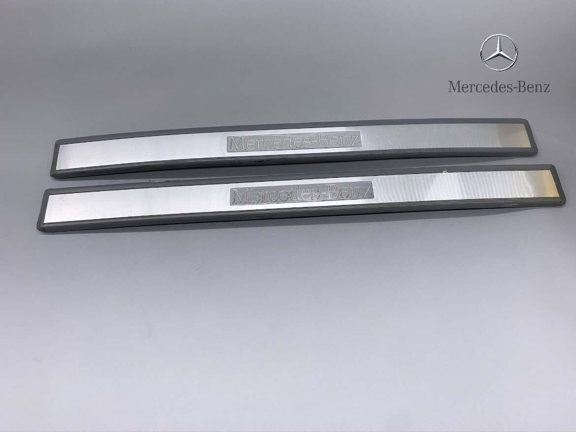 00-03 MERCEDES E CLASS W210 Front Left Right Door Sill Trim