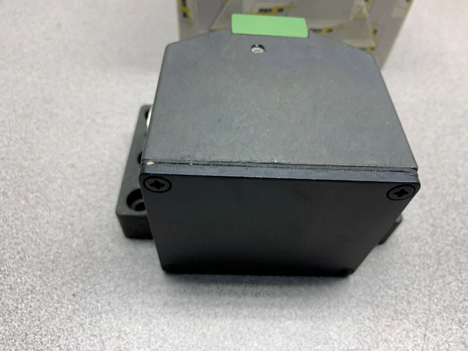 NEW IN BOX KISSLING SWITCH 65.B12.102.D - Image 3 of 4
