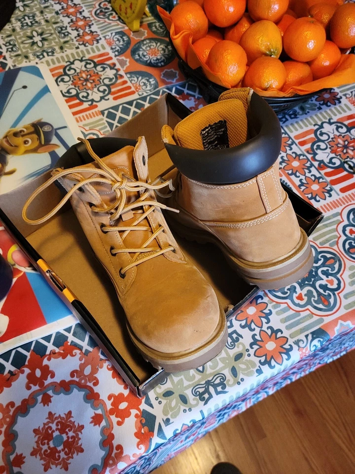 Empire Lugz para niños Foto 2 de 4