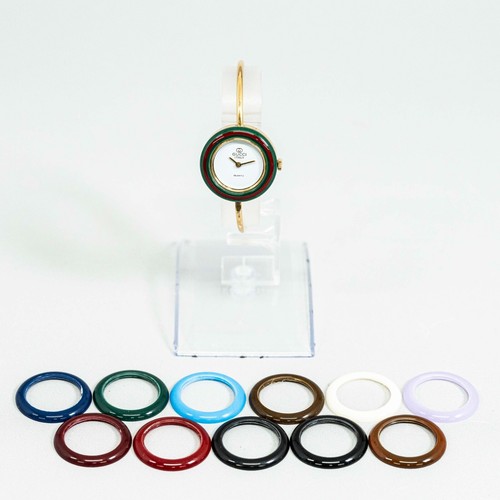 *NEAR MINT* Vintage GUCCI Change Bezel 12 colors Early Model Quartz Womens Watch