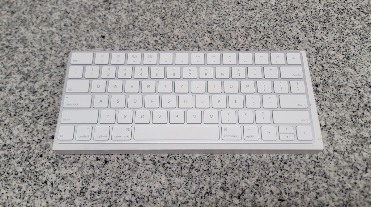 【新品未使用セット】APPLE MAGIC KEYBOARD & MOUSE 2 $_57.JPG?set_id=8800005007
