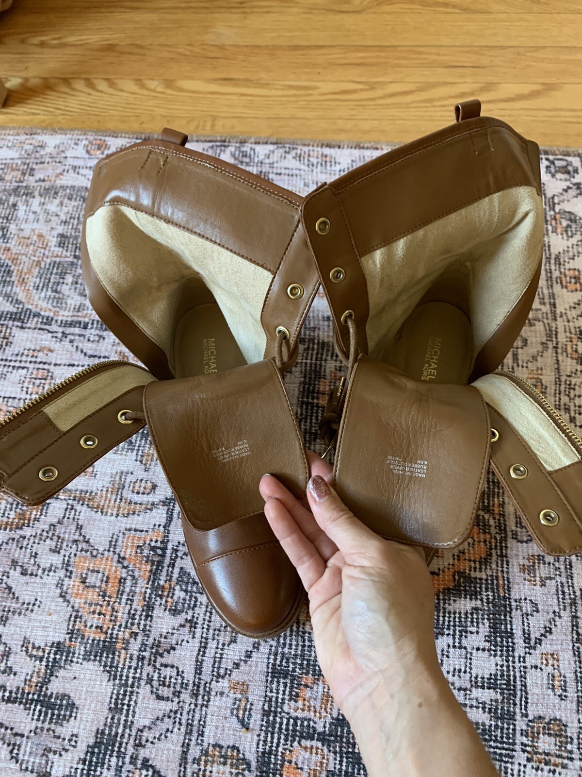 michael kors luggage leather boots size 6.5