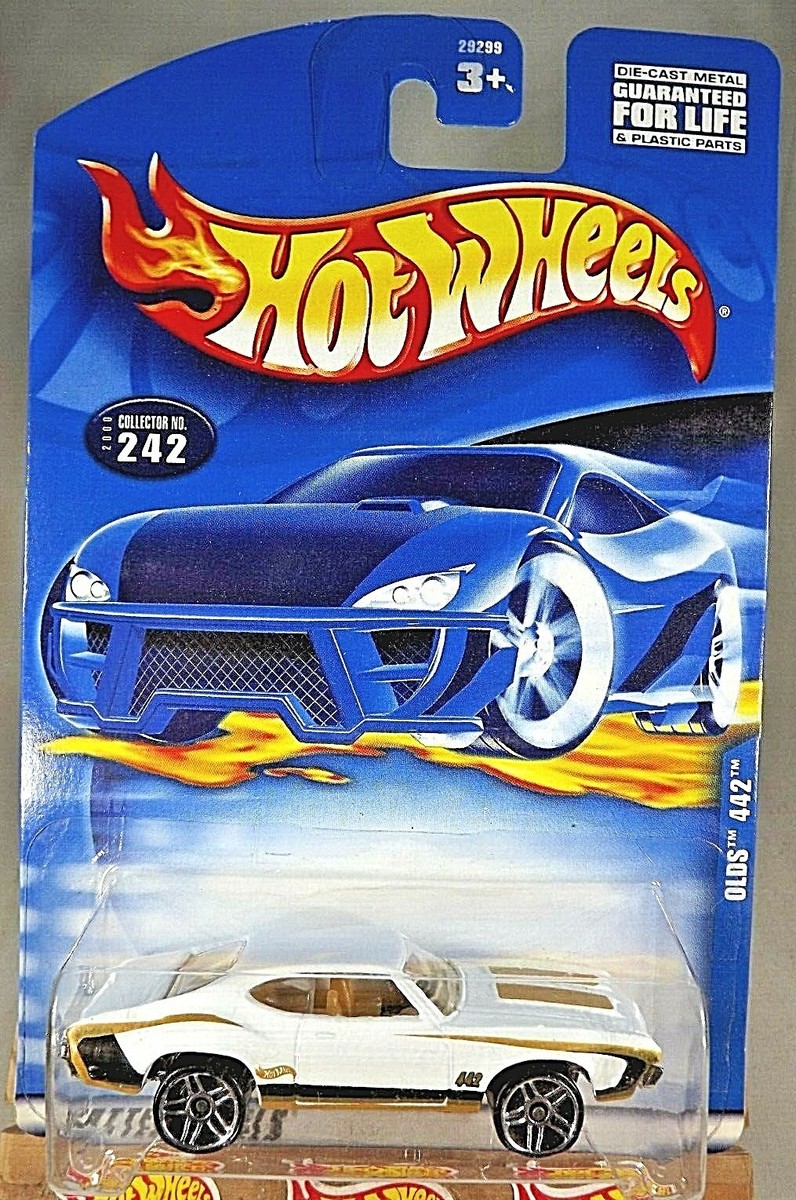 2000 Hot Wheels Mainline/Collector #242 OLDS 442 White w/Chrome