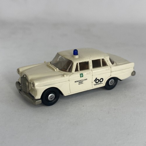 Brekina HO 1/87 Mercedes-Benz 100 Years Automobile Limited Edition Gift Box - Picture 4 of 9