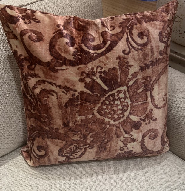Pottery Barn Scarlett Velvet Pillow Cover Autumn 22x22 Rust eBay