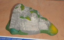 1965 AC GILBERT JAMES BOND 007 ROAD RACE SET SMALL MOUNTAIN SCENRY SECTION