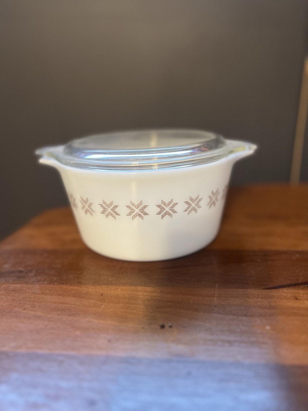 Pyrex White Town & Country 2.5 Qt Casserole Dish with Glass Lid 475-B & 475-C3