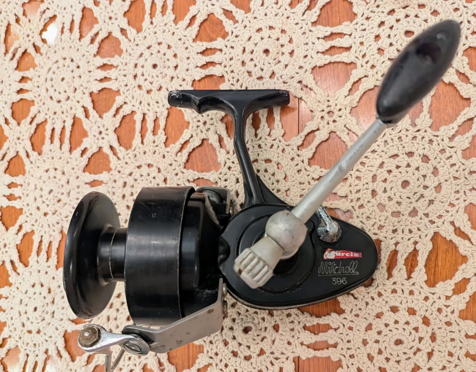 Carrete giratorio Mitchell Garcia 396 vintage de agua salada (pesca de surf, salmón, etc.) Foto 2 de 4
