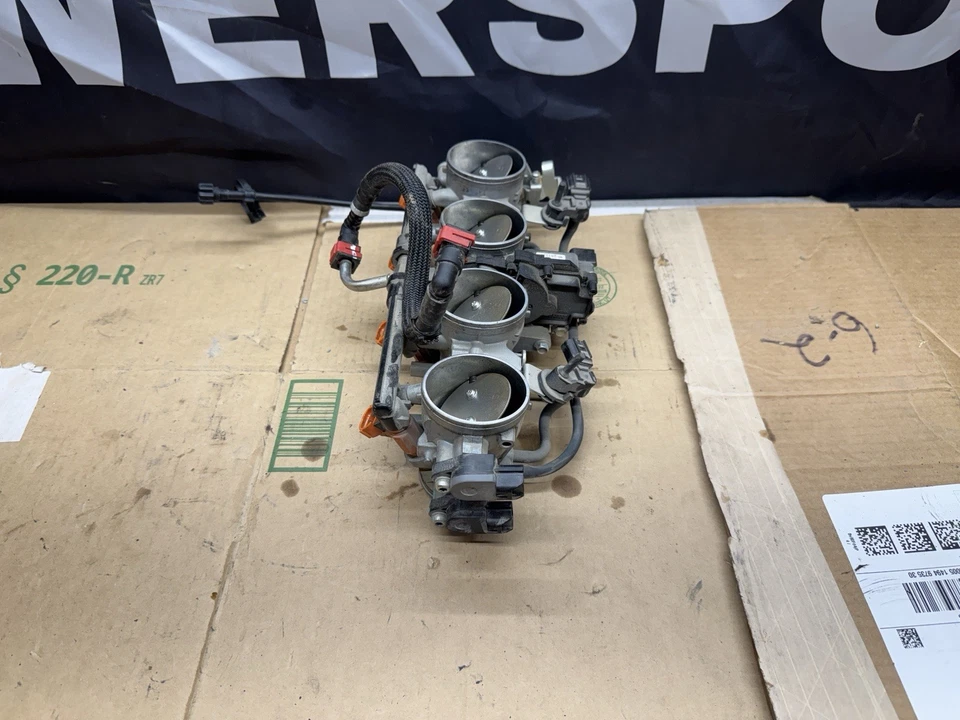 2013-2018 Kawasaki Ninja ZX6R OEM Throttle Bodies Injectors - Image 2 of 4