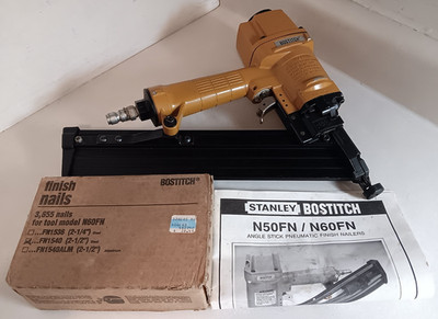 STANLEY BOSTITCH N60FN 15 GAUGE PNEUMATIC FINISH NAILER W/ANGLED FINISH NAILS