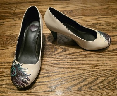 TUK peacock Feather Blue And White Patent Leather Heels Women s Size 7