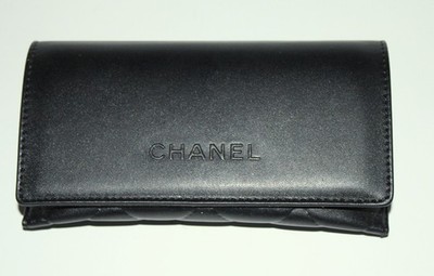 CHANEL Brillenetui Rautenstepp - Sonnenbrillen Etui - Clutch