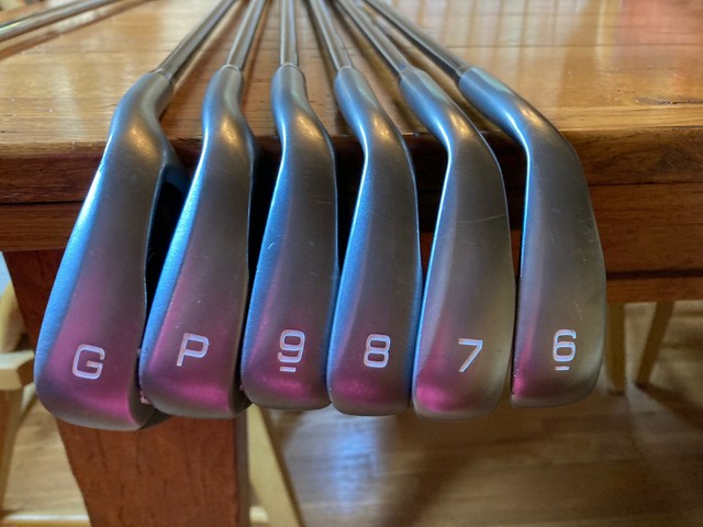 mizuno sales