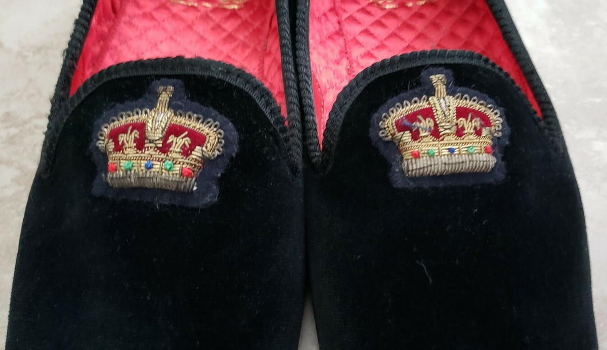 Carroll & Co Velvet Loafers Vintage BLACK VELVET CHURCH Gold Metallic Crown Embroidered  main image 3