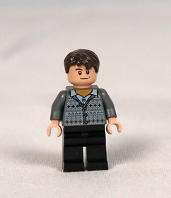 LEGO Neville Longbottom Minifigure Fair Isle Sweater hp129 Harry Potter 4867