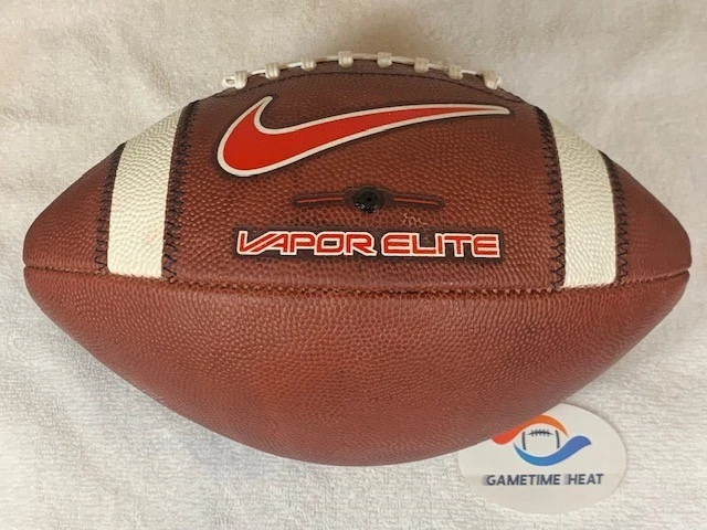 Bola de futebol universitária usada 2024 Nike Vapor Elite Ole Miss Rebels jogo - Imagem 2 de 4