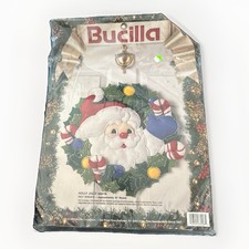 Bucilla Felt Wreath 18  HOLLY JOLLY SANTA Kit 83028 Sealed Vintage 1993