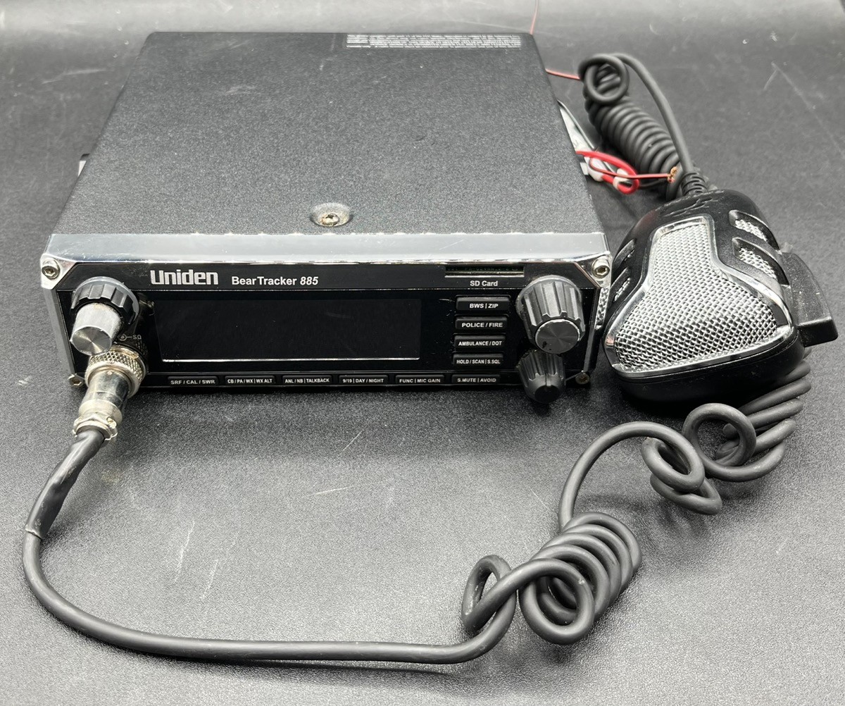 UNIDEN BEARTRACKER 885 HYBRID CB RADIO/DIGITAL SCANNER W/ MI