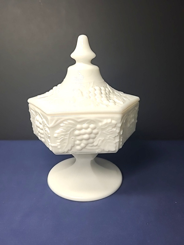 Vintage Imperial Grapes Leaves Milk Glass  Compote Candy Dish Lid
