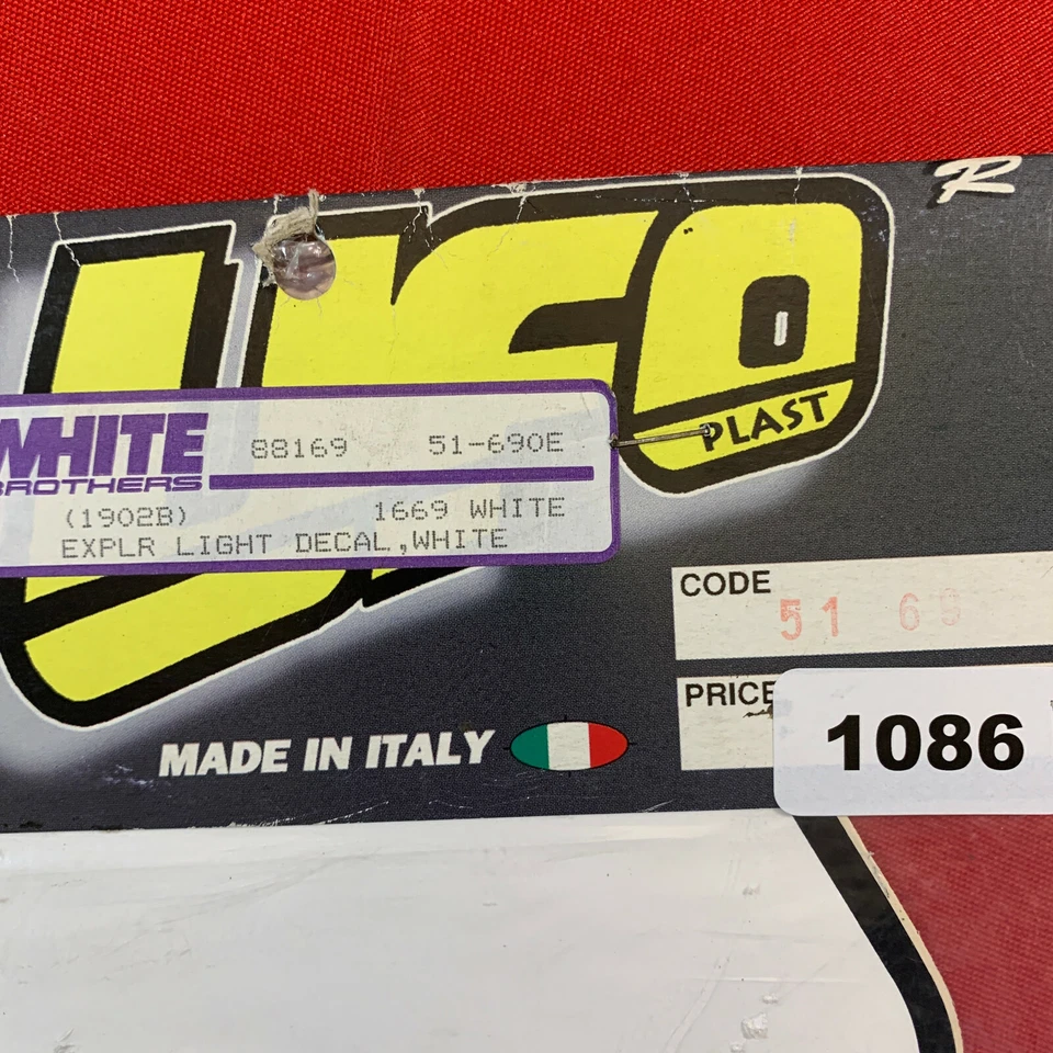 Nuevo de Lote Antiguo White Brothers 88169 51-690E, Calcomanía Explr Light, 1669 Blanco Foto 2 de 2