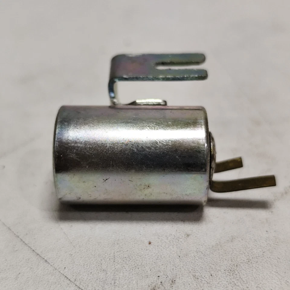 Condensador de encendido original Honda CA105 T C100 CA100 NUEVO P/N 30250-001-103 FABRICANTE DE EQUIPOS ORIGINALES Foto 3 de 4