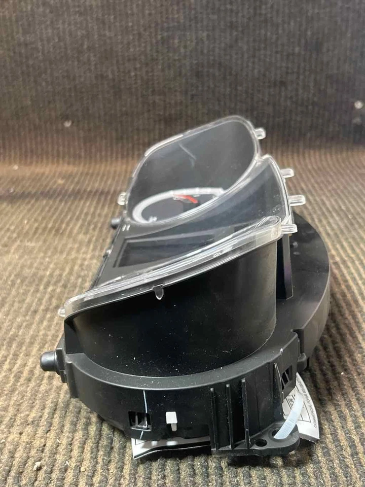 Fits 2010 GMC Terrain, 2.4L Speedometer, Miles: N/A, OEM:20919740 - Image 4 of 4