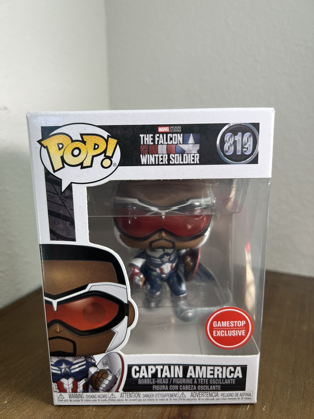 Funko Pop! Vinyl: Marvel Captain America Gamestop (Gs) (Ex) #819 (2021)
