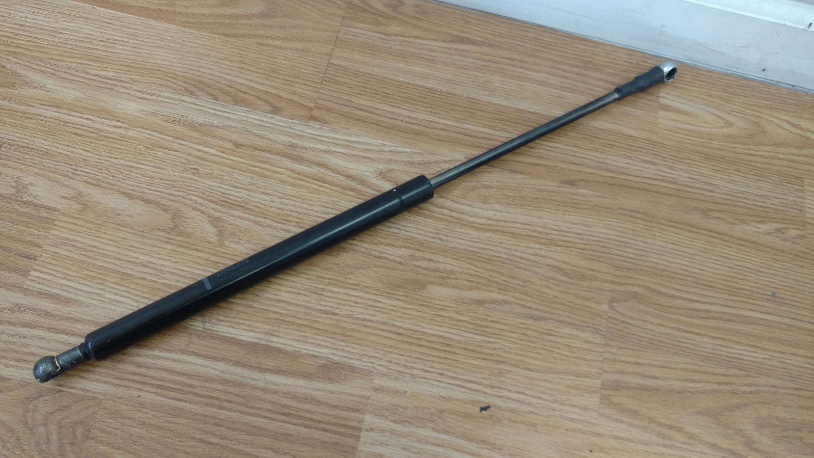 LAMBORGHINI MURCIELAGO DOOR SHOCK ABSORBER OEM 410837987