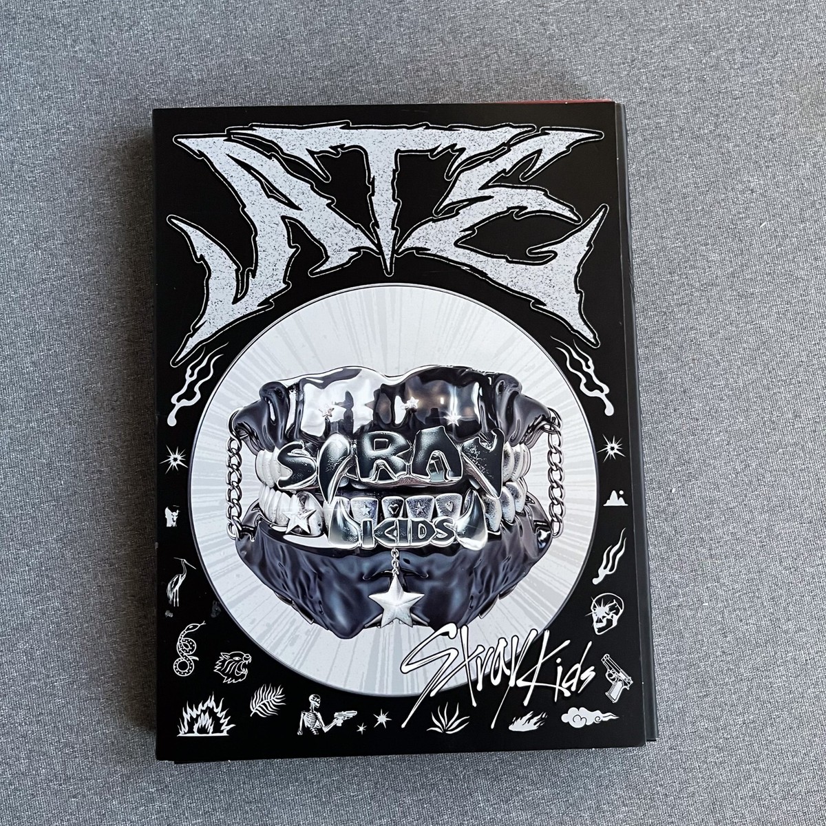 【直筆サイン】　Stray Kids mini album ATE skz_ate_standard3.jpg