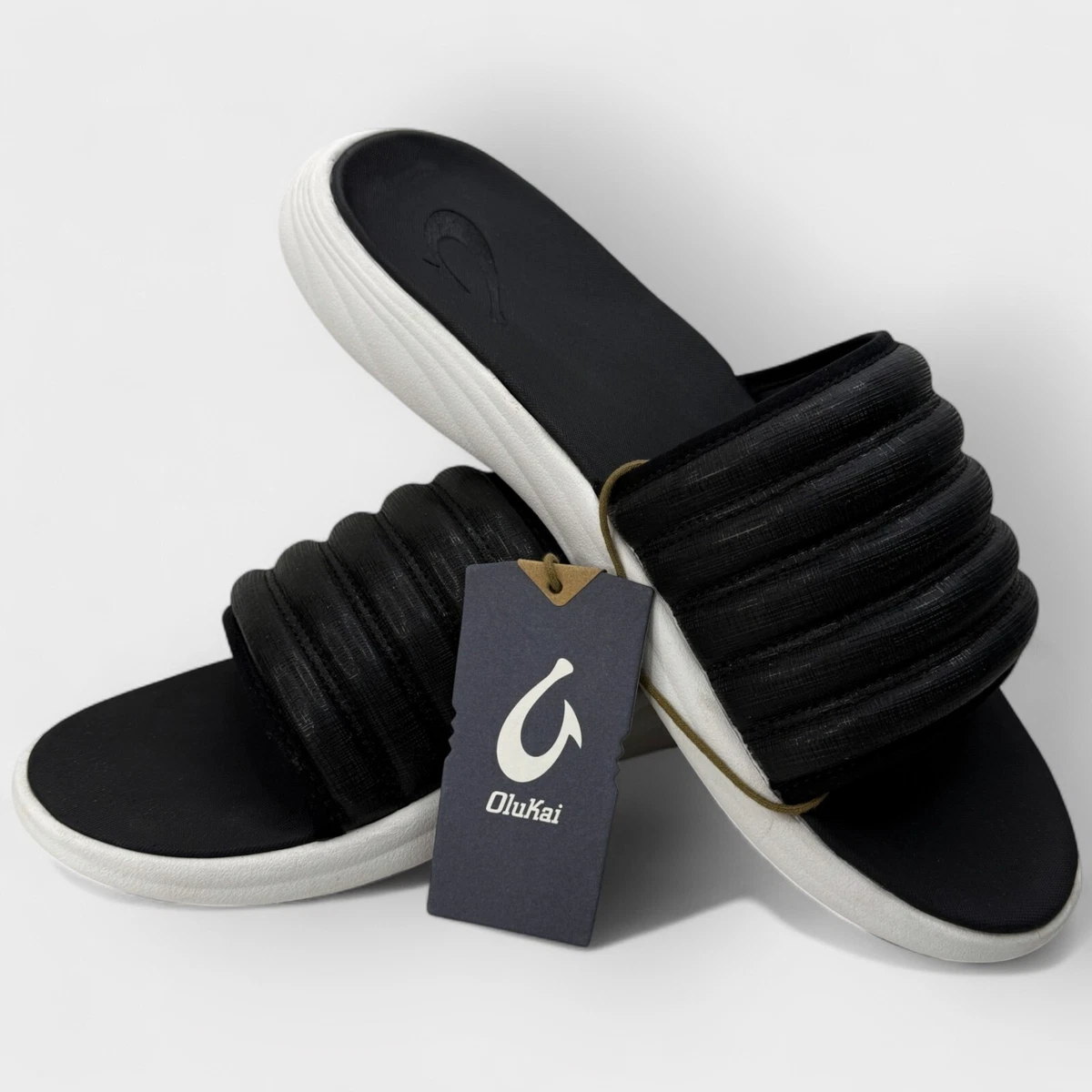 Olukai Komo Slides Men\'s Size 13 Black White Cushioned Beach Sandals Slip On NWT OluKai Komo Slides Sandals Cushioned Slip On Outdoor Comfort  main image 3