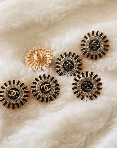 STAMPED lot of 6 Designer Black Gold Button Metal 15mm
