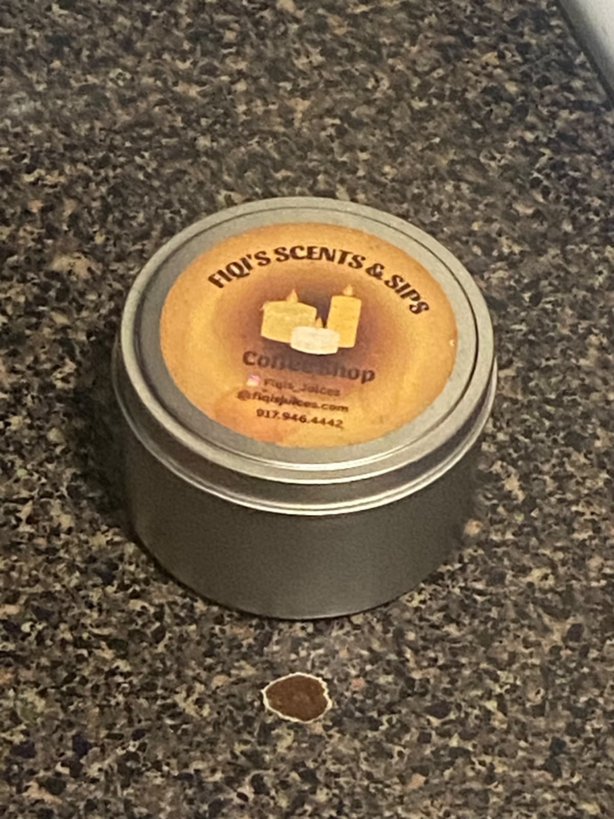 Fiqi&rsquo;s Sips And Scents: Coffee Shop Scented Beeswax 8oz Ca