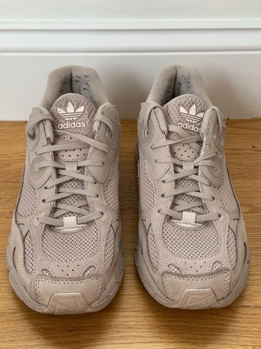 Adidas, Womens Astir Low Wonder Running Shoes, Taupe, Size 8 - Picture 4 of 8